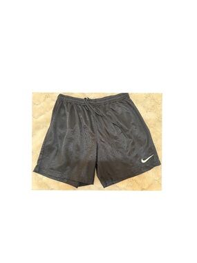 Nike striped basketball shorts